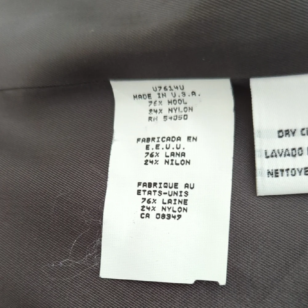 Jones New York Gray Blazer - Picture 3 of 11